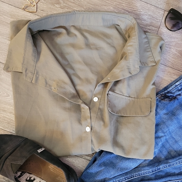 Green Button Down Shirt - Picture 5 of 7